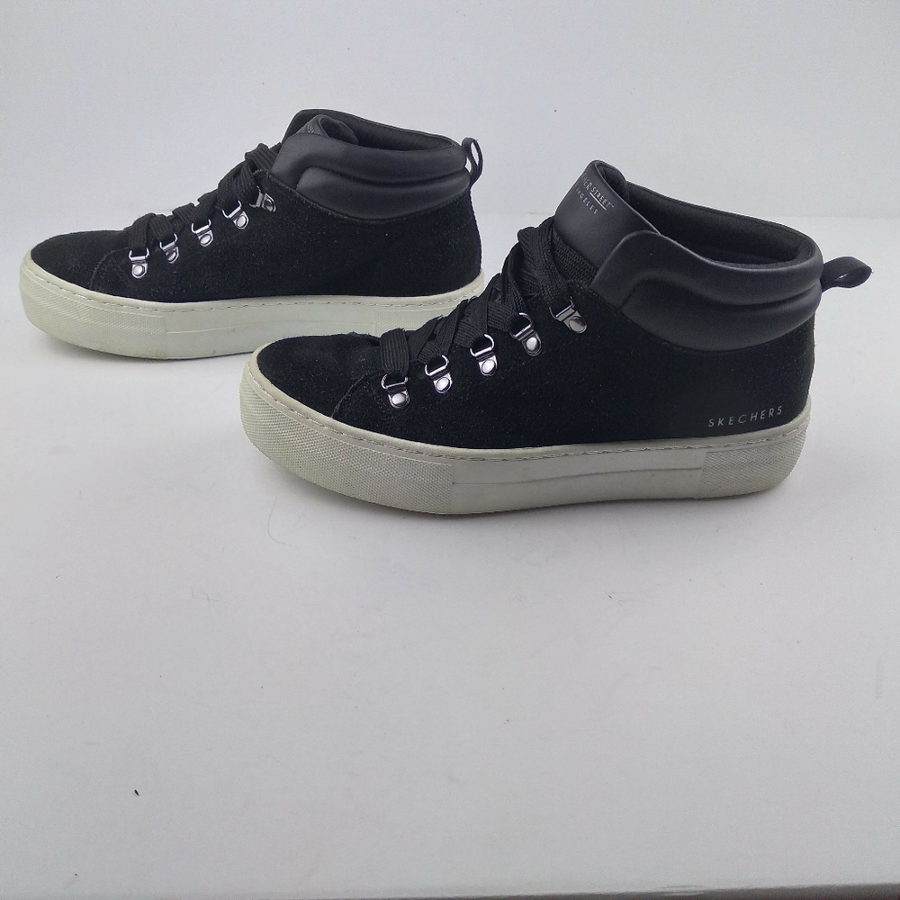 Sketchers street high top sneakers for women size 8. 5
